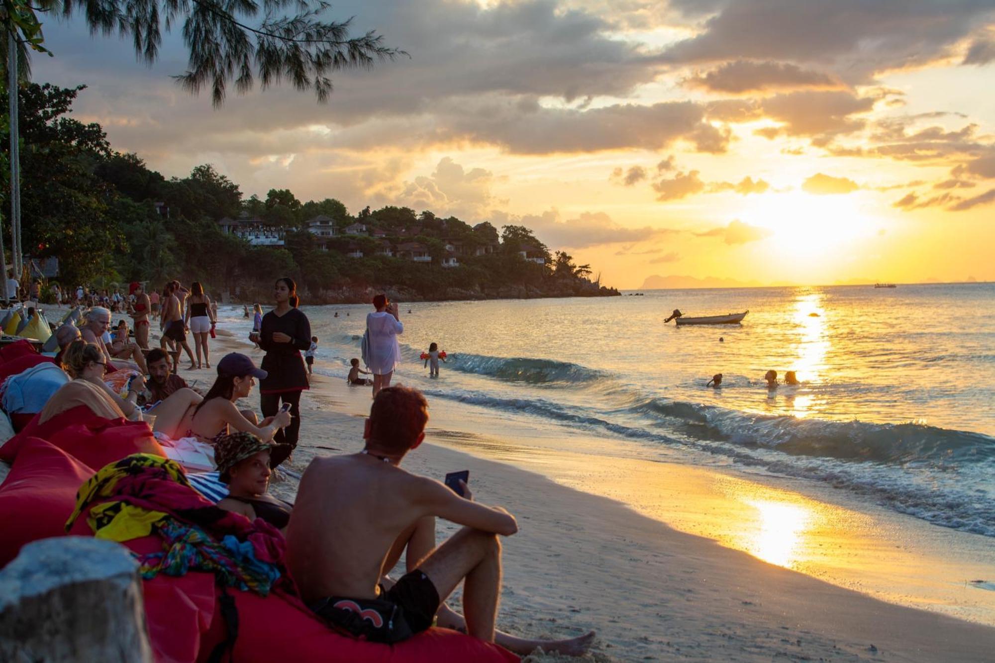 Amara Beach Resort Koh Phangan Haad Yao Dış mekan fotoğraf